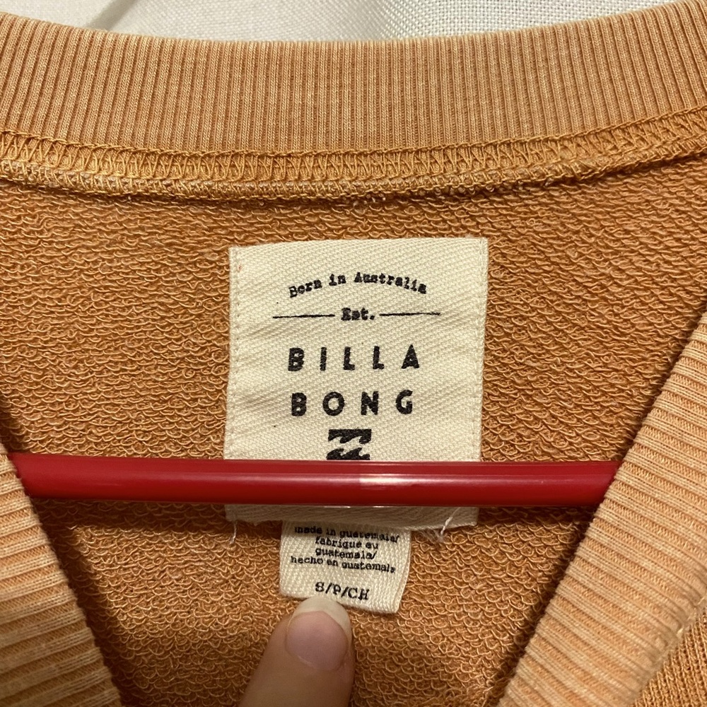 Billabong never worn beach light top